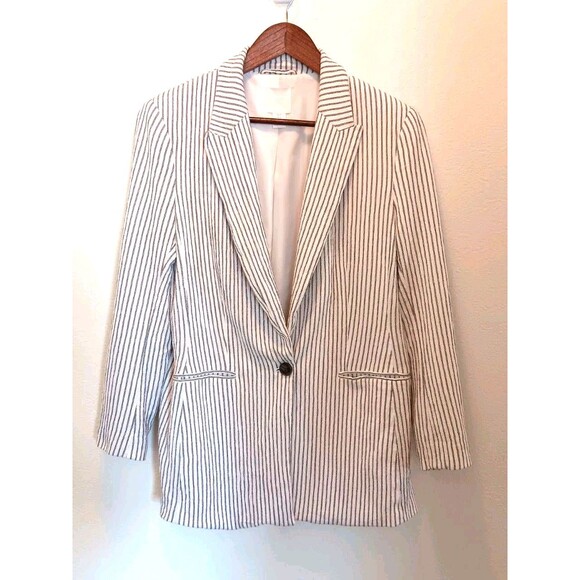 H&M Jackets & Blazers - H&M Pinstripe Blazer Women's Sz 12 White Navy Striped Single Button Cotton Blend